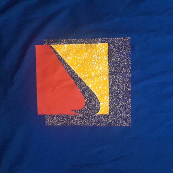 NIKE T.SHIRT FOR MEN. - Picture 2 of 5